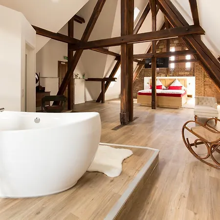 Altes Amtsgericht מלון אופנהיים