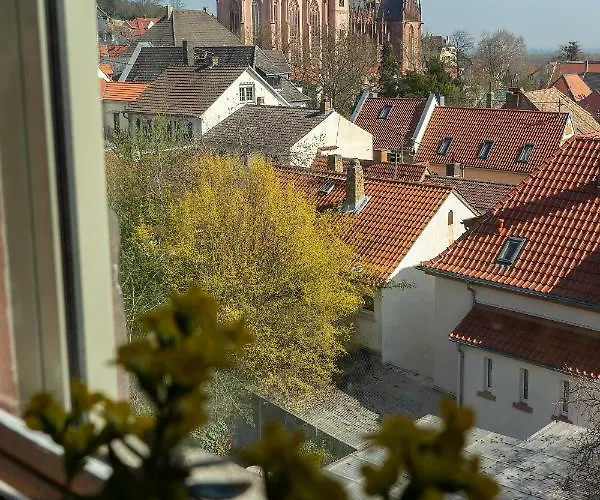 Altes Amtsgericht 3* Oppenheim